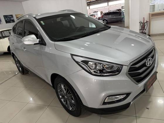 HYUNDAI IX35 2.0 MPFI 16V FLEX 4P AUTOMÁTICO HYUNDAI IX35 2.0 MPFI 16V FLEX 4P AUTOMÁTICO